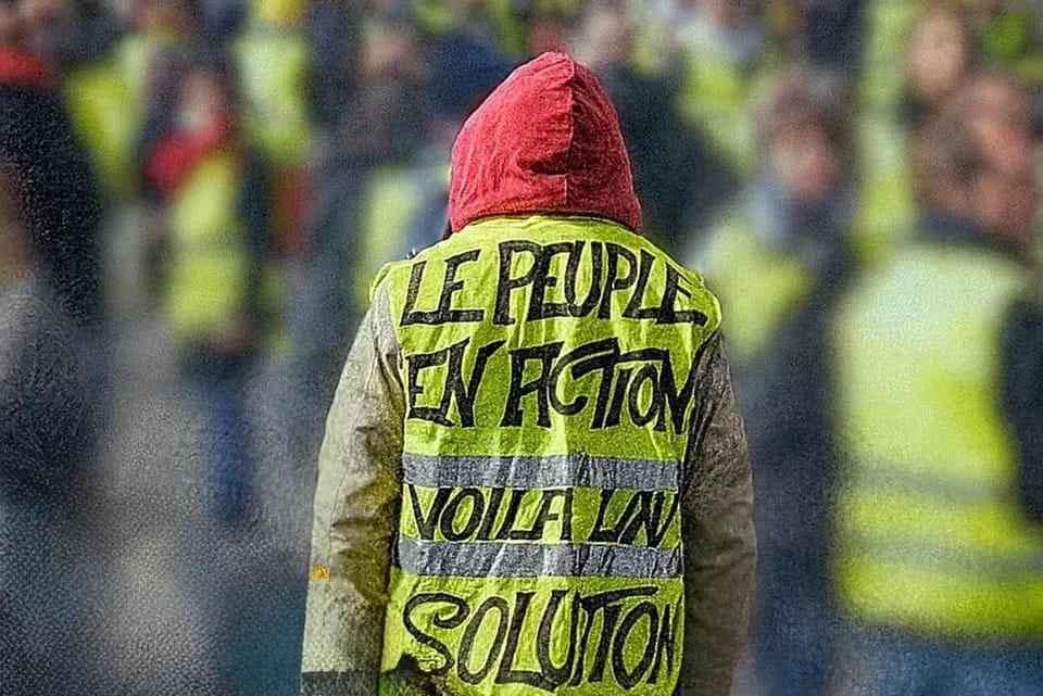 Macron doit partir ! Place au peuple ! post image